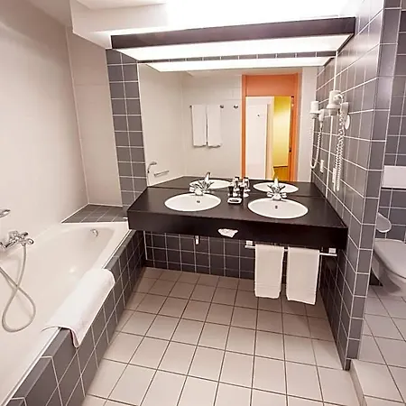 Hotel Fletcher Hotel-restaurant De Buunderkamp 4*