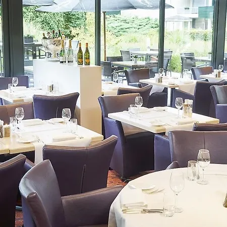 Fletcher Hotel-restaurant De Buunderkamp Вольфхезе