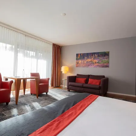 Отель Fletcher Hotel-restaurant De Buunderkamp Вольфхезе