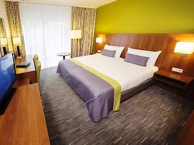 Fletcher Hotel-restaurant De Buunderkamp Hotell 4*