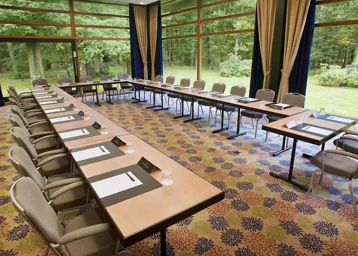 Fletcher Hotel-restaurant De Buunderkamp Hotell