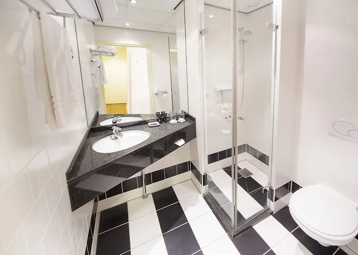 Hotell Fletcher Hotel-restaurant De Buunderkamp 4*